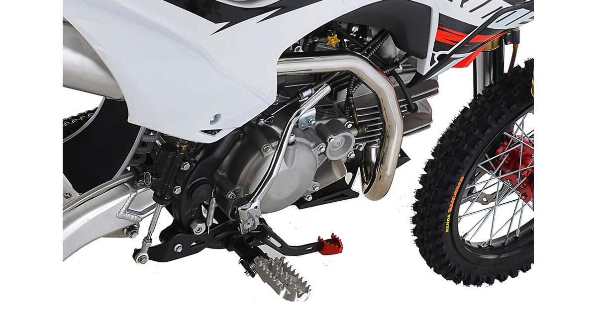 Fotpinnar | DBR Racing